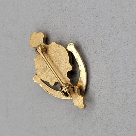 1960s Avon Calling Commemorative Pin Articulating Knocker - Picture 3 of 4